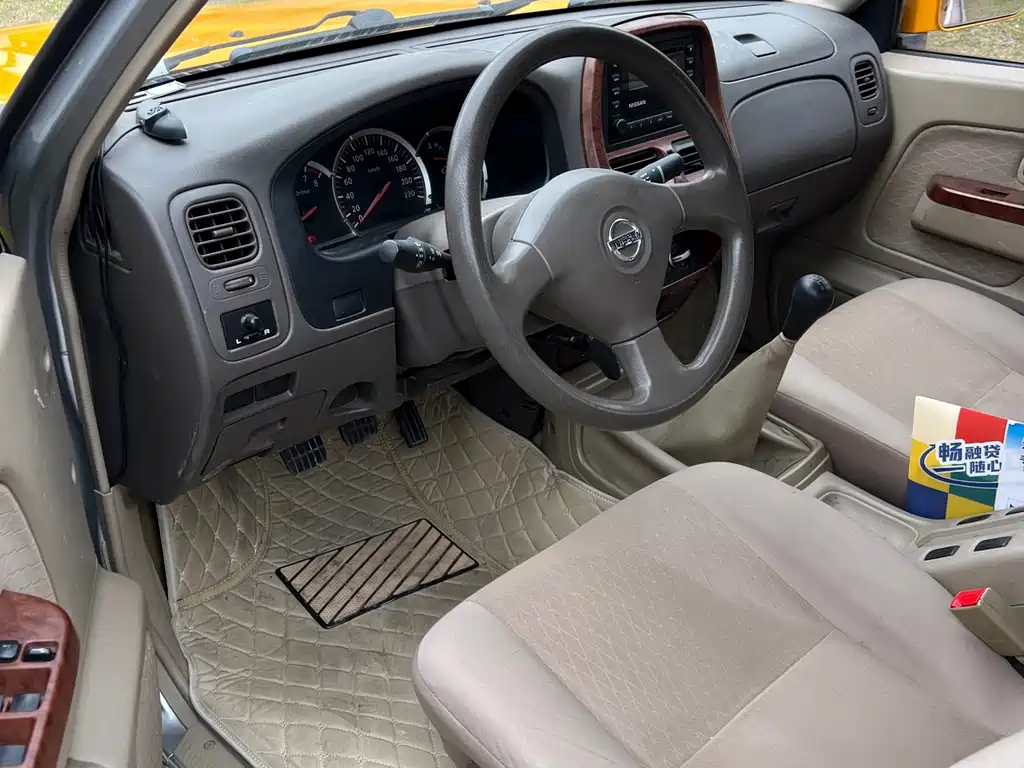 Nissan D22 — миниатюра 7