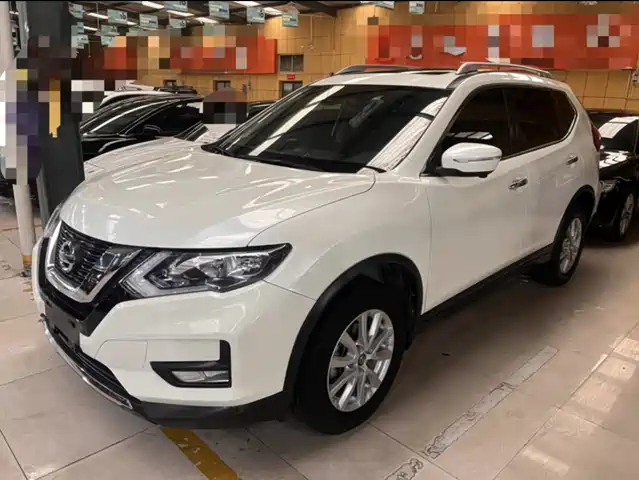 NISSAN QIJUN 2021