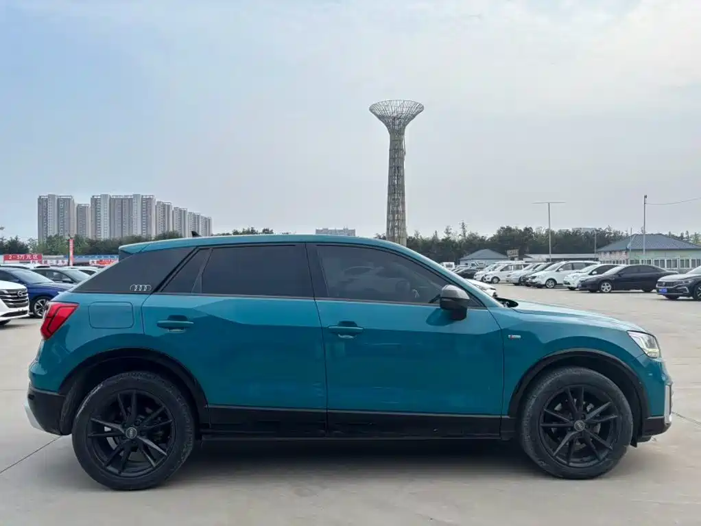 Audi Q2L — миниатюра 7