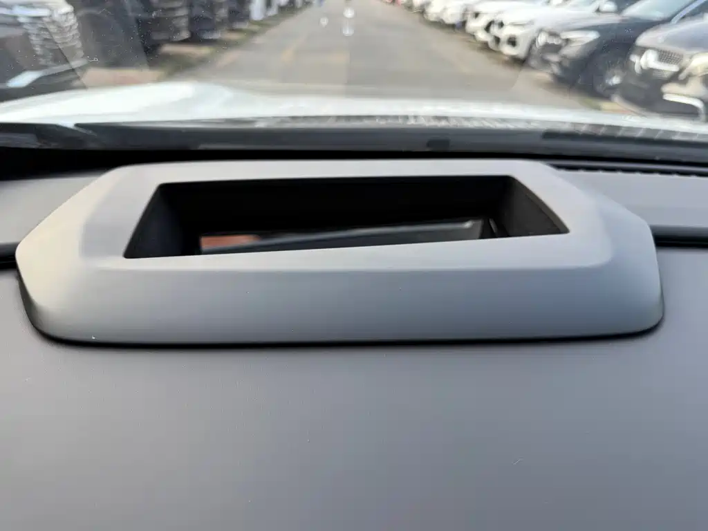 HiPhi HiPhi Y 2023 560km Elite