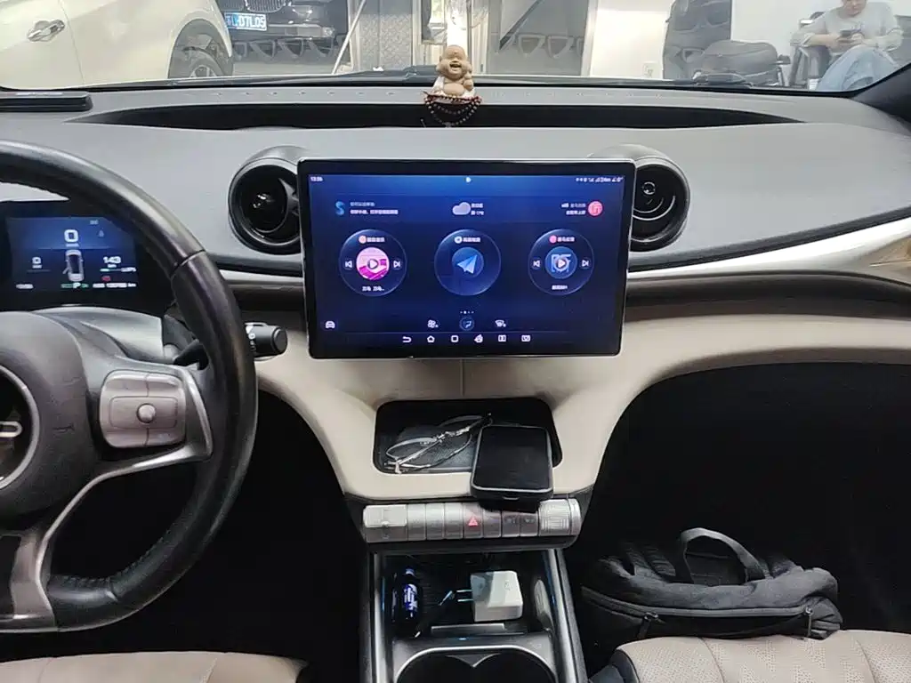 BYD Dolphin — миниатюра 12