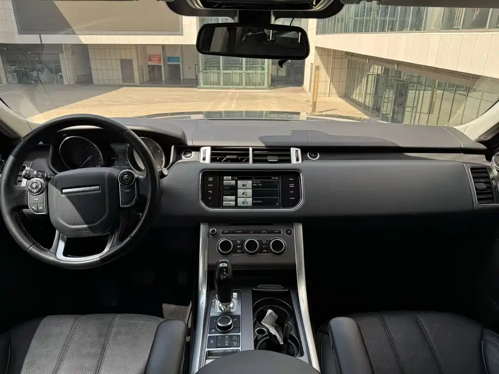 Land Rover Range Rover Sport 2015 3.0 SDV6 HSE DYNAMIC