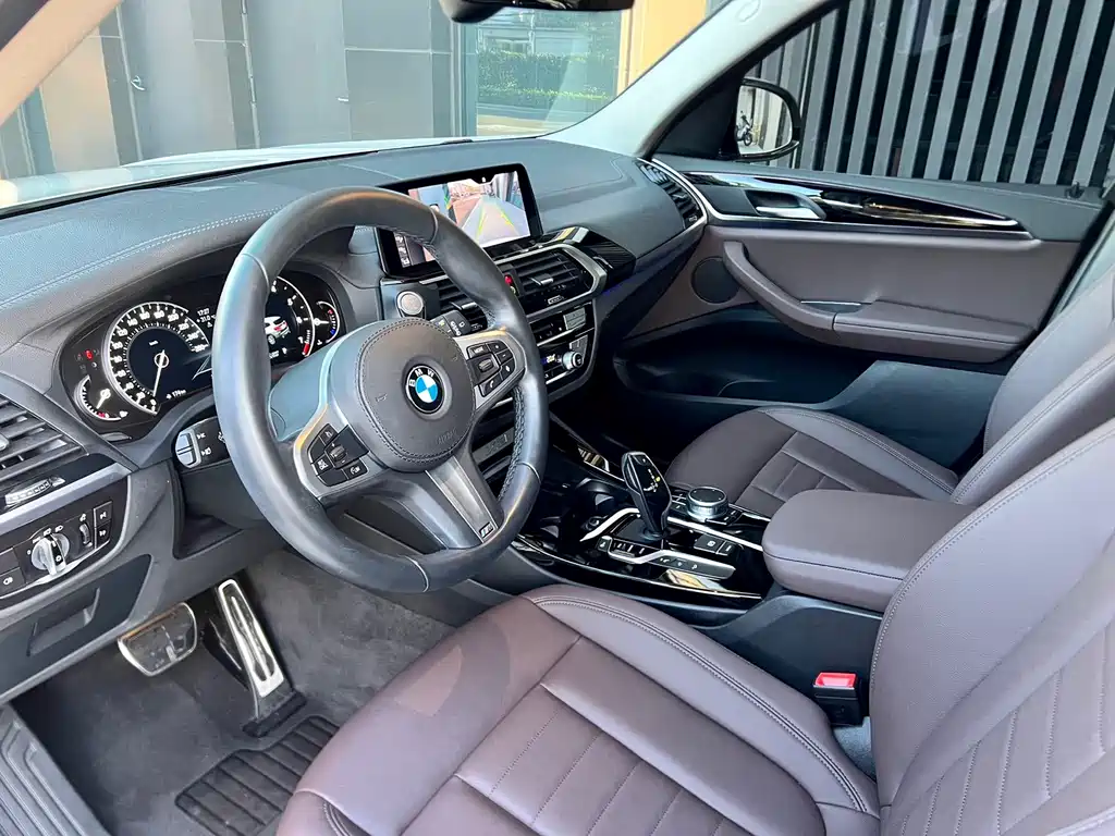 BMW X3 — миниатюра 8