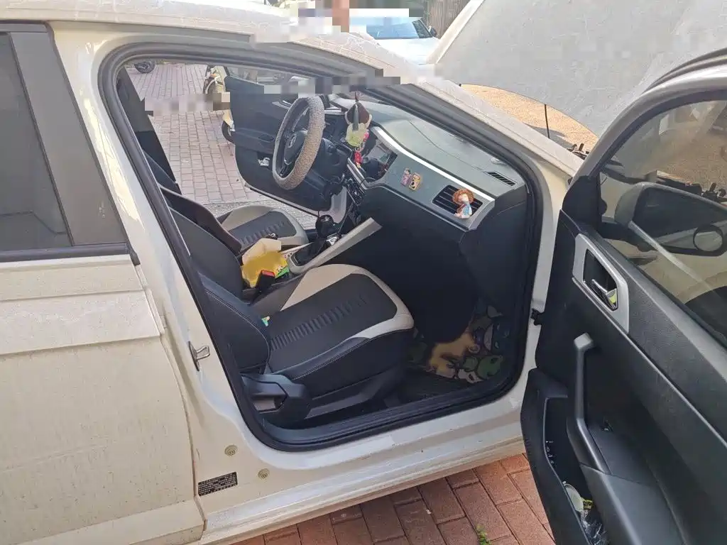 Volkswagen Polo — миниатюра 18
