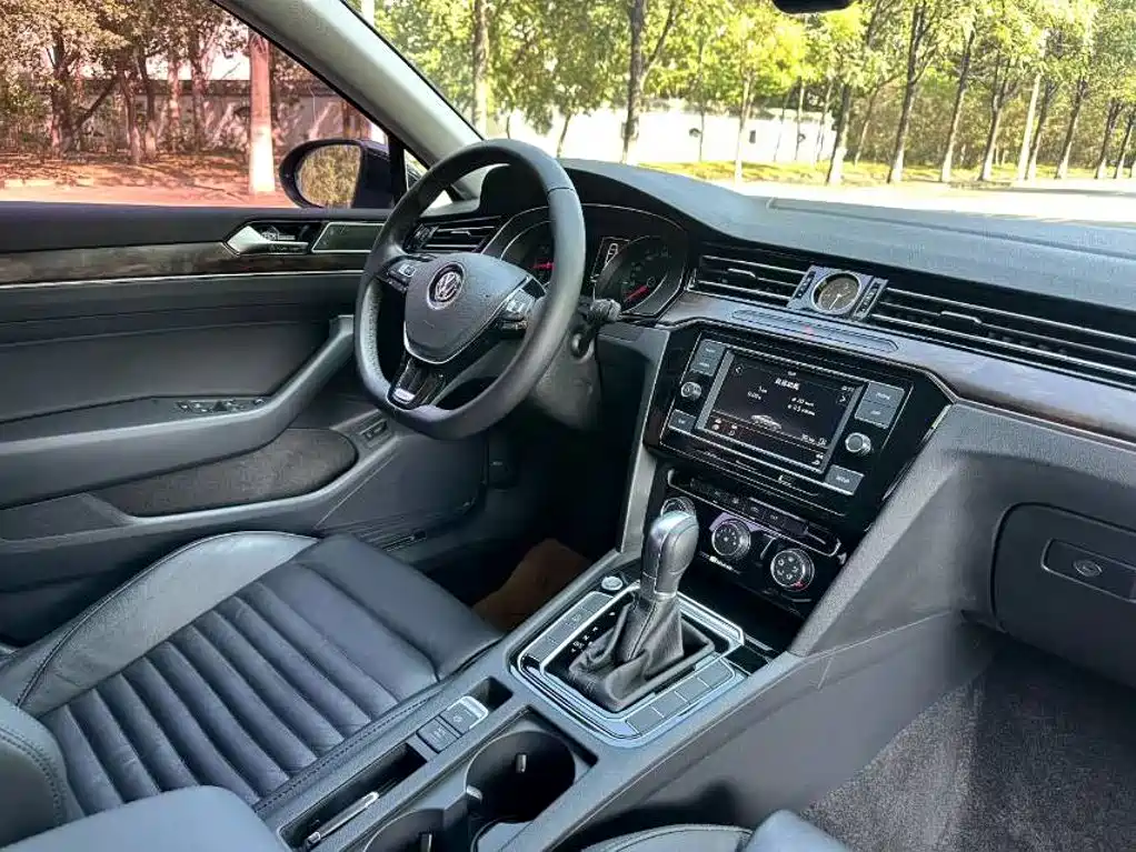 Volkswagen Magotan — миниатюра 8