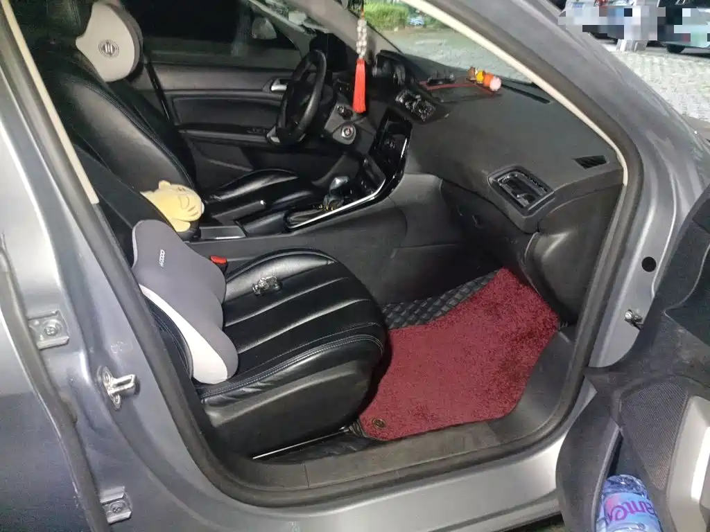 Peugeot 308 — миниатюра 19