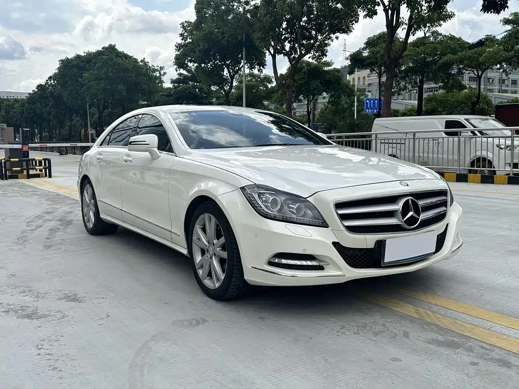 Mercedes-Benz CLS 2012 CLS 300 CGI