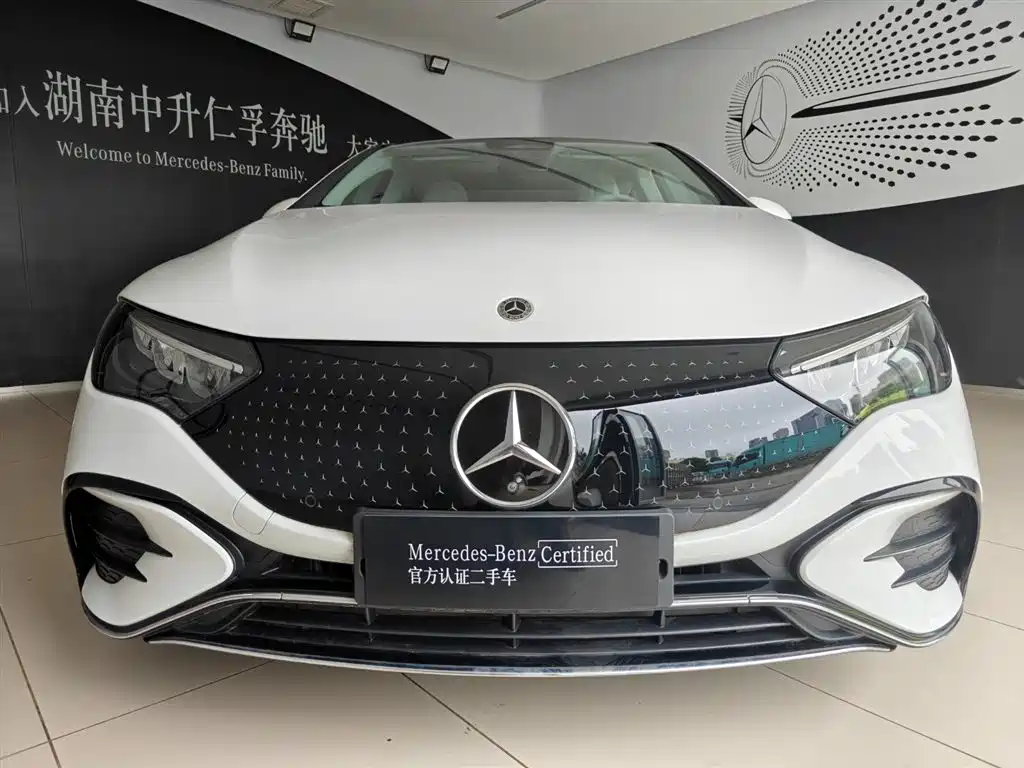 Mercedes-Benz EQE 2025 500 4MATIC