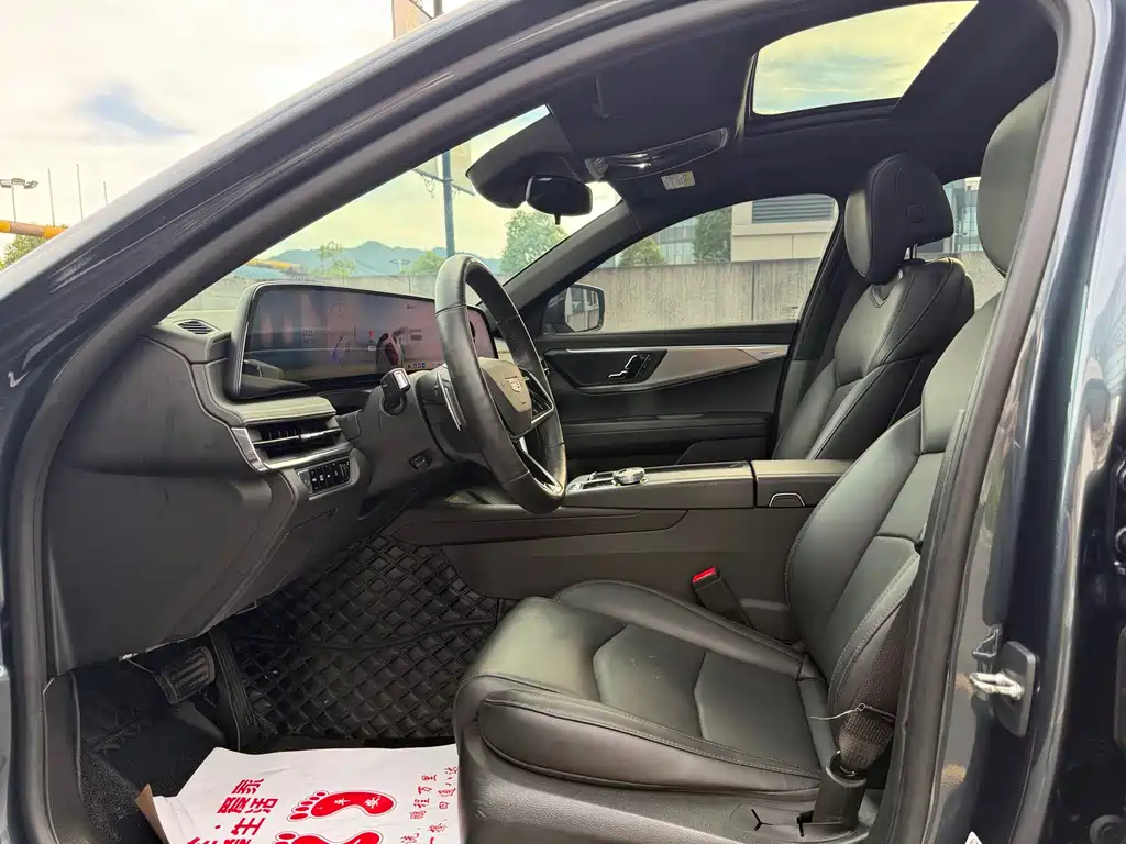 Cadillac CT6 2023 28T