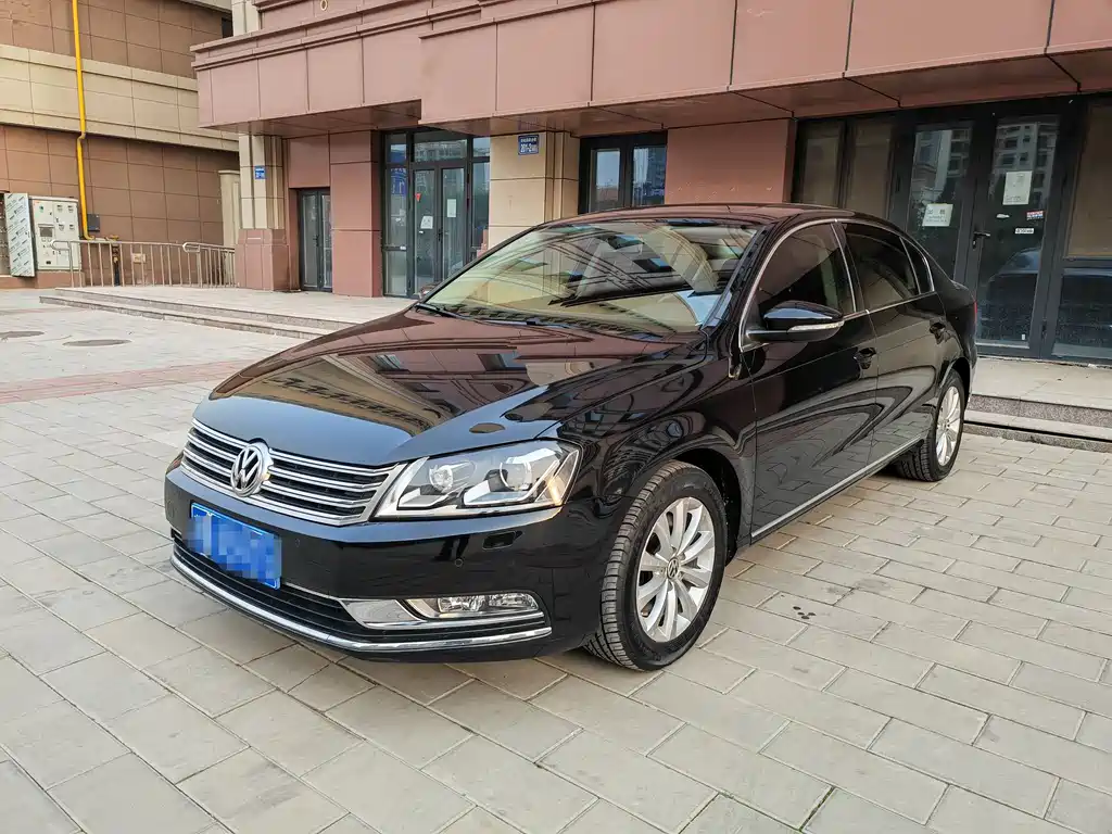 Volkswagen Magotan 2015
