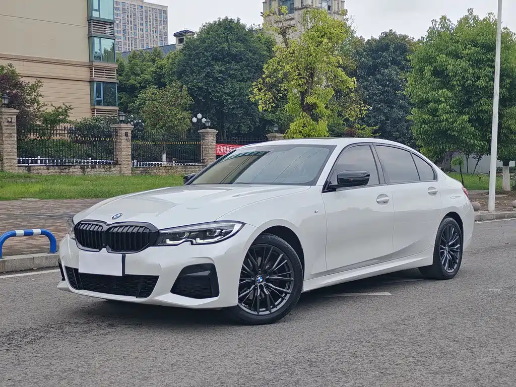 BMW 3 Series 2020