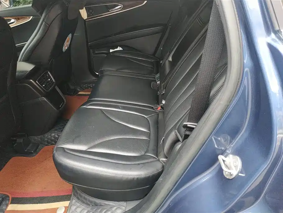 Lincoln Nautilus 2019 2.0T VI