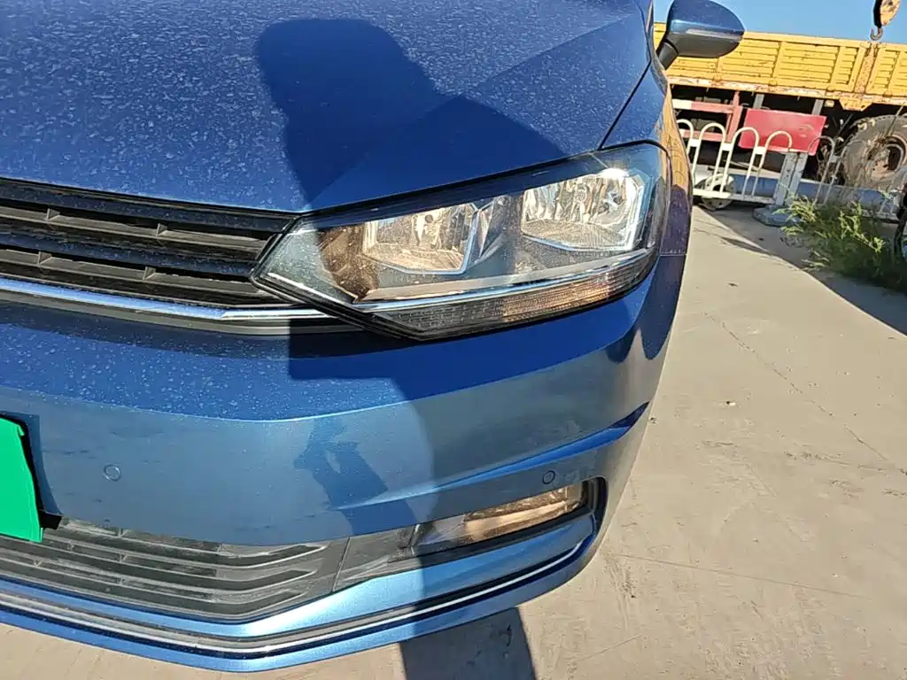 Volkswagen Touran — миниатюра 24