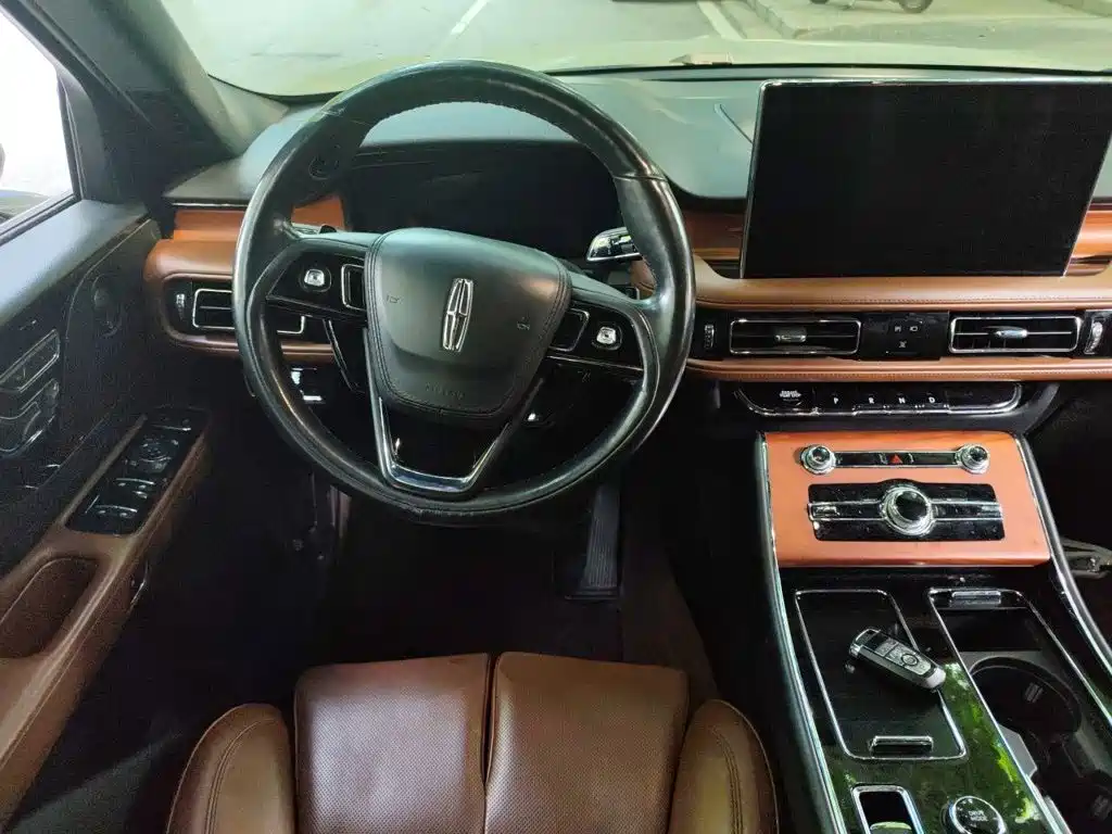 Lincoln Aviator 2022 3.0T V6