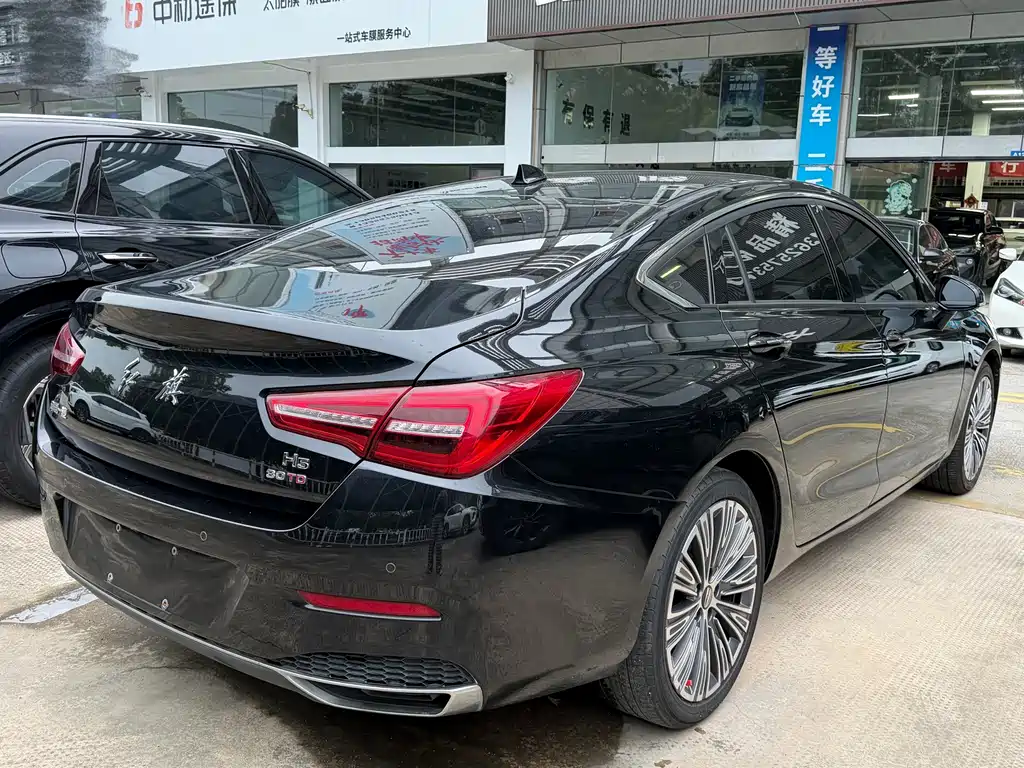 Hongqi Hongqi H5 — миниатюра 4