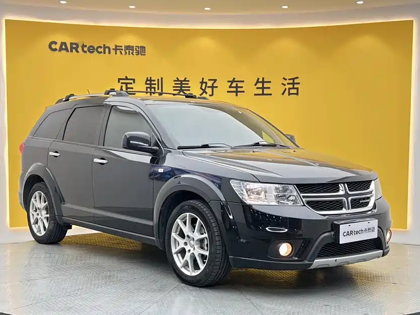 Dodge Journey — миниатюра 2