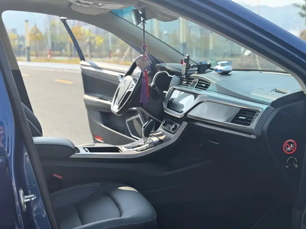 GEELY AUTOMOBILE EMGRAND GL