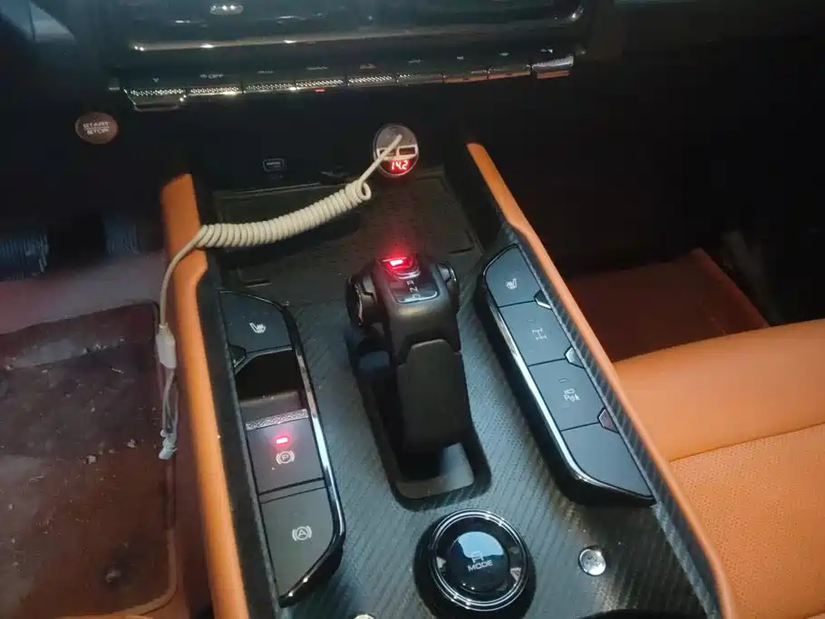 Haval Menglong New Energy — миниатюра 16