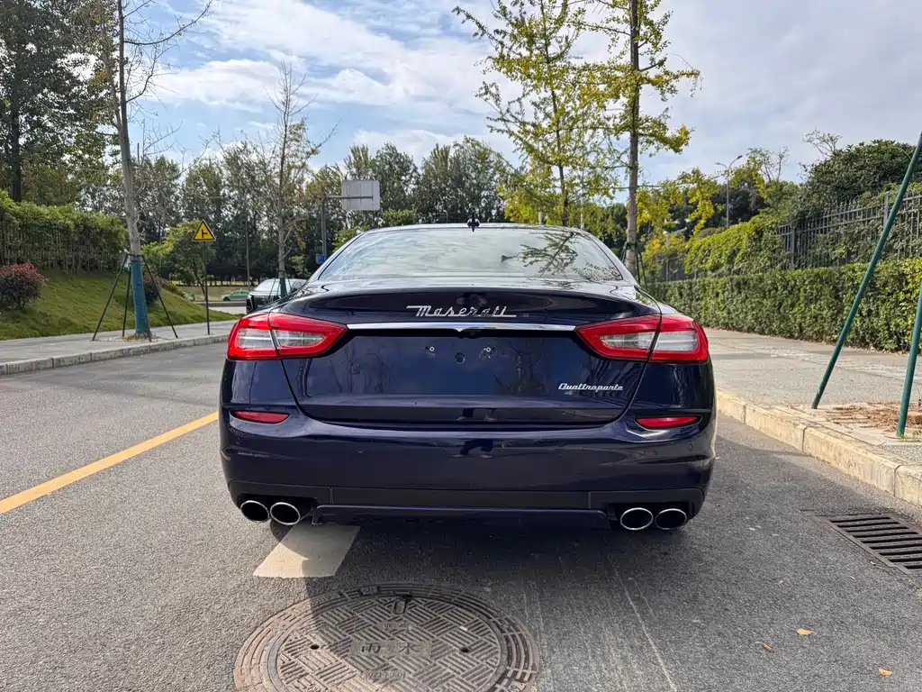 Maserati Quattroporte — миниатюра 21