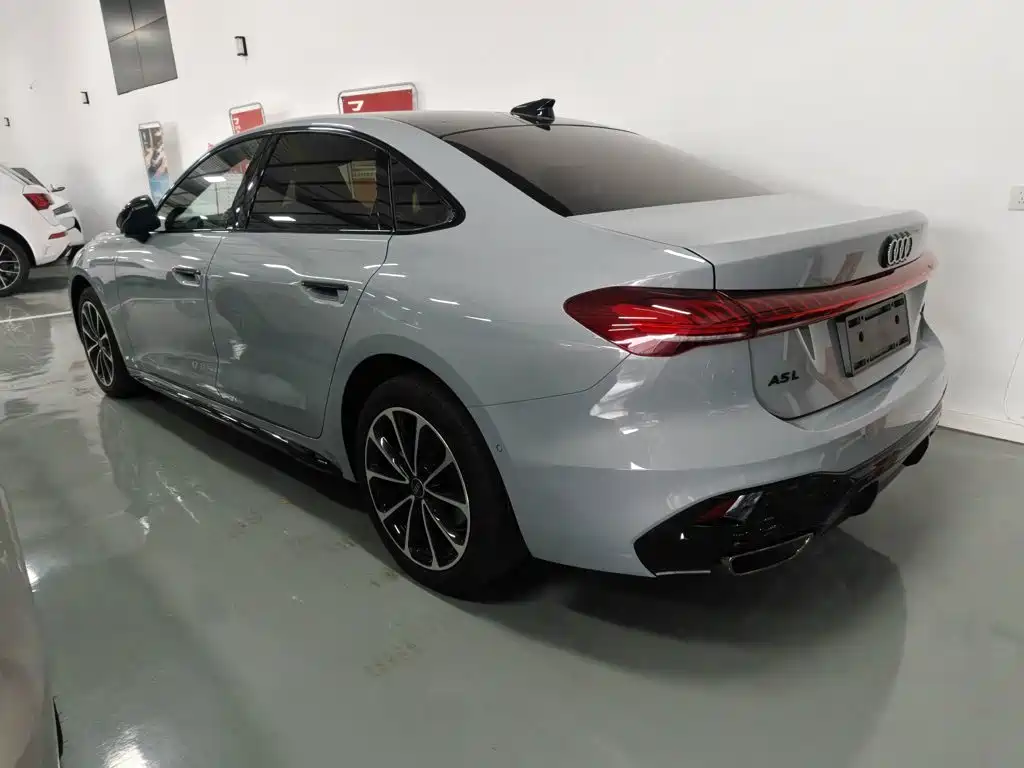 Audi A5L — миниатюра 5