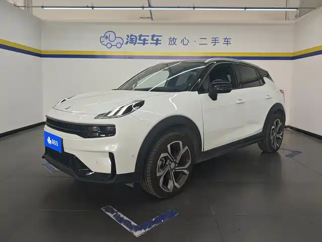 2023 Lynk & Co 06