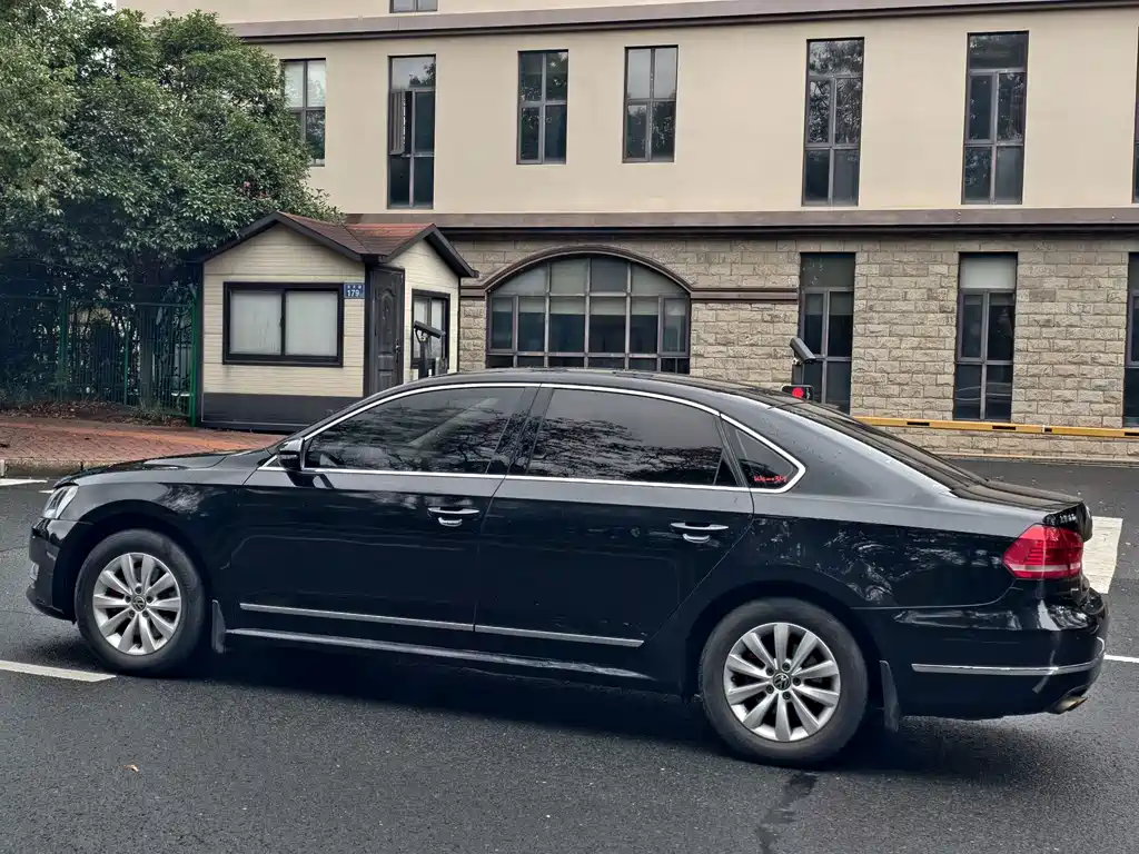 Volkswagen Passat — миниатюра 6
