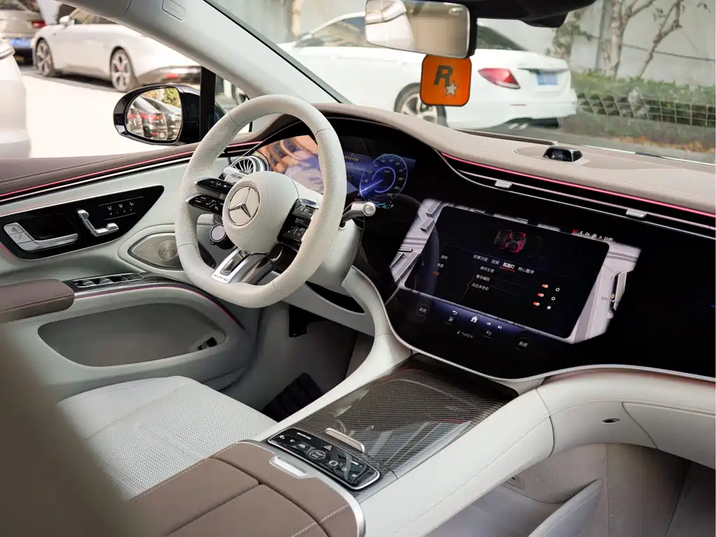 MERCEDES-BENZ EQS AMG