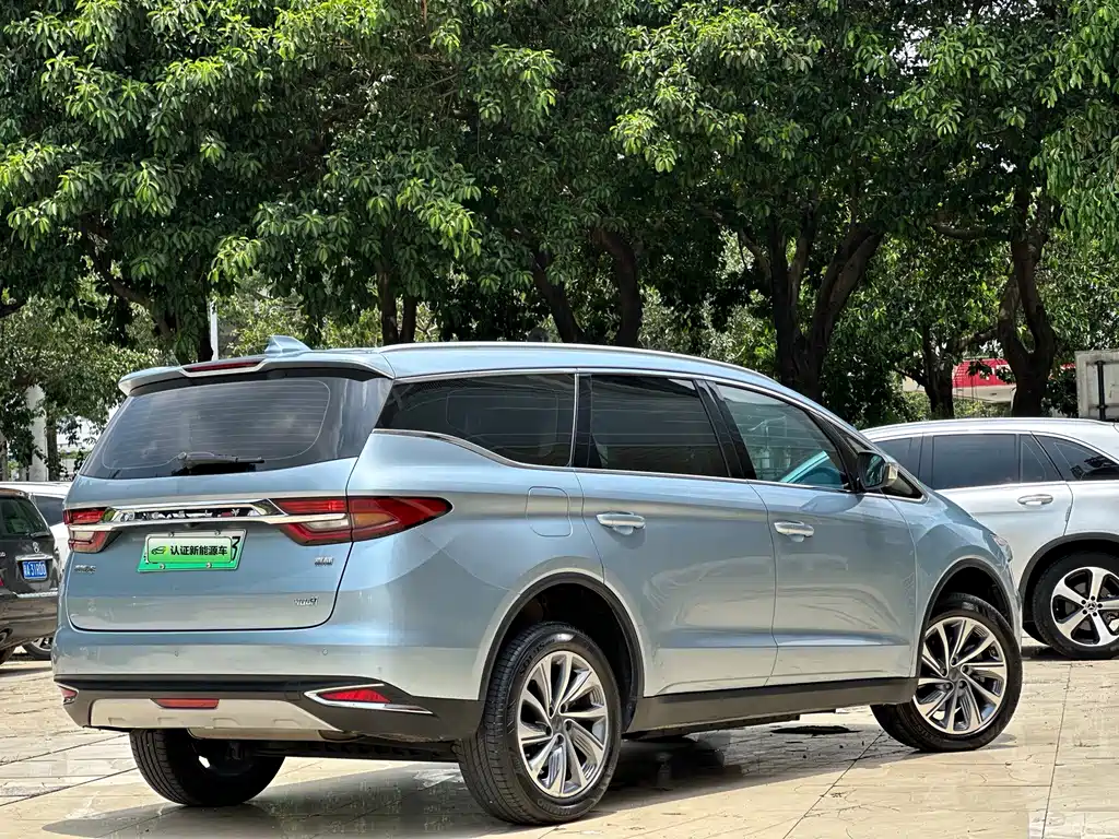 Geely Jia Ji New Energy — миниатюра 4