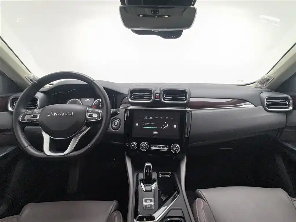 Lynk & Co 02 2019 2.0T AT Pro VI