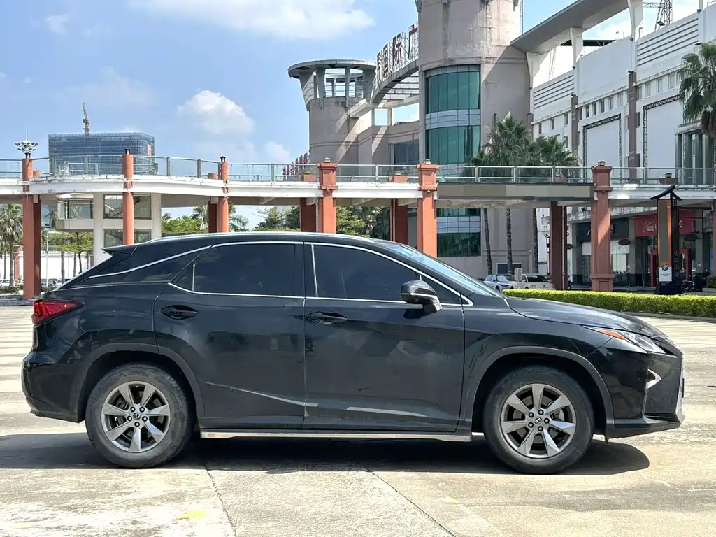 Lexus RX — миниатюра 4