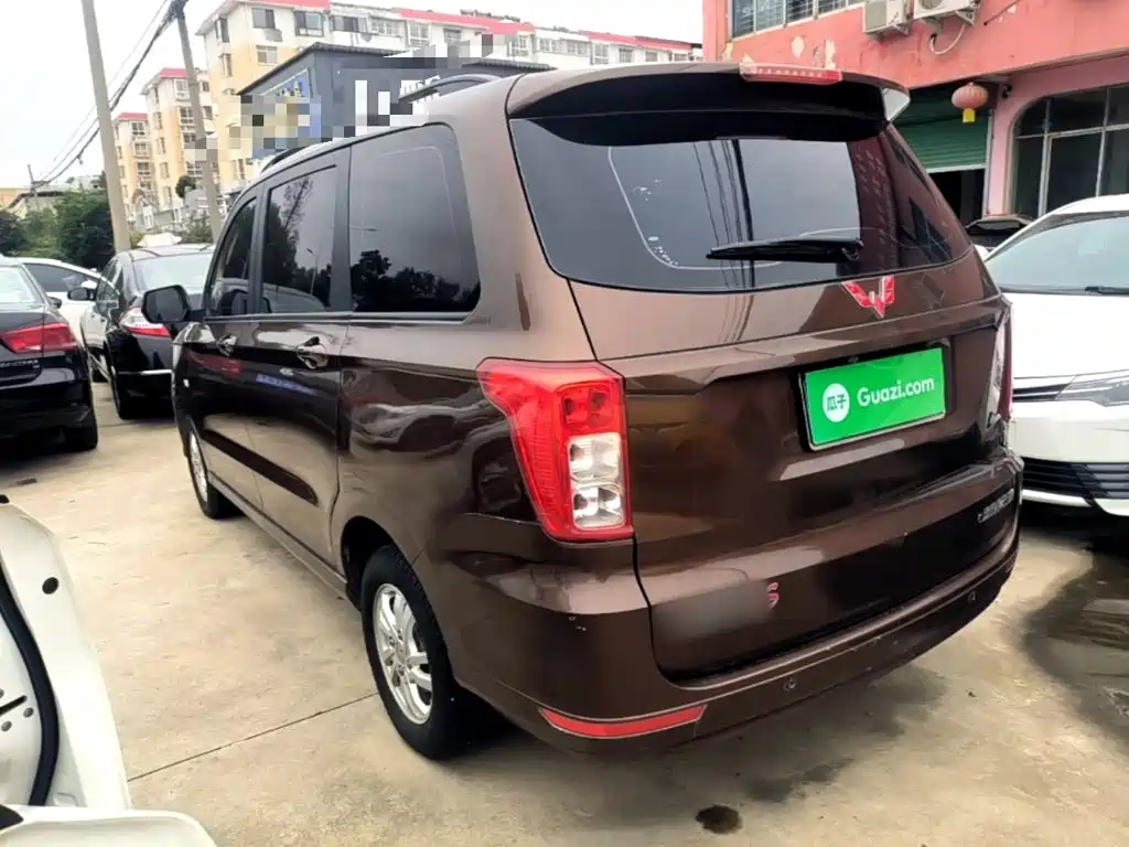 Wuling Hongguang — миниатюра 5