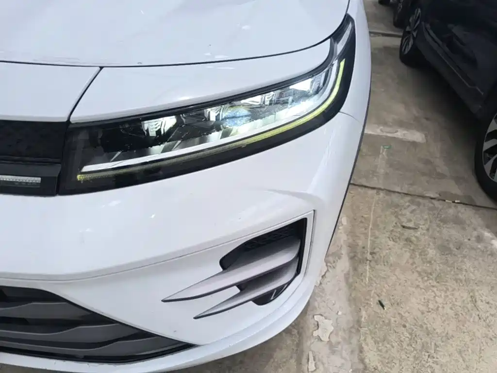 Exeed Zhaofeng C-DM — миниатюра 18
