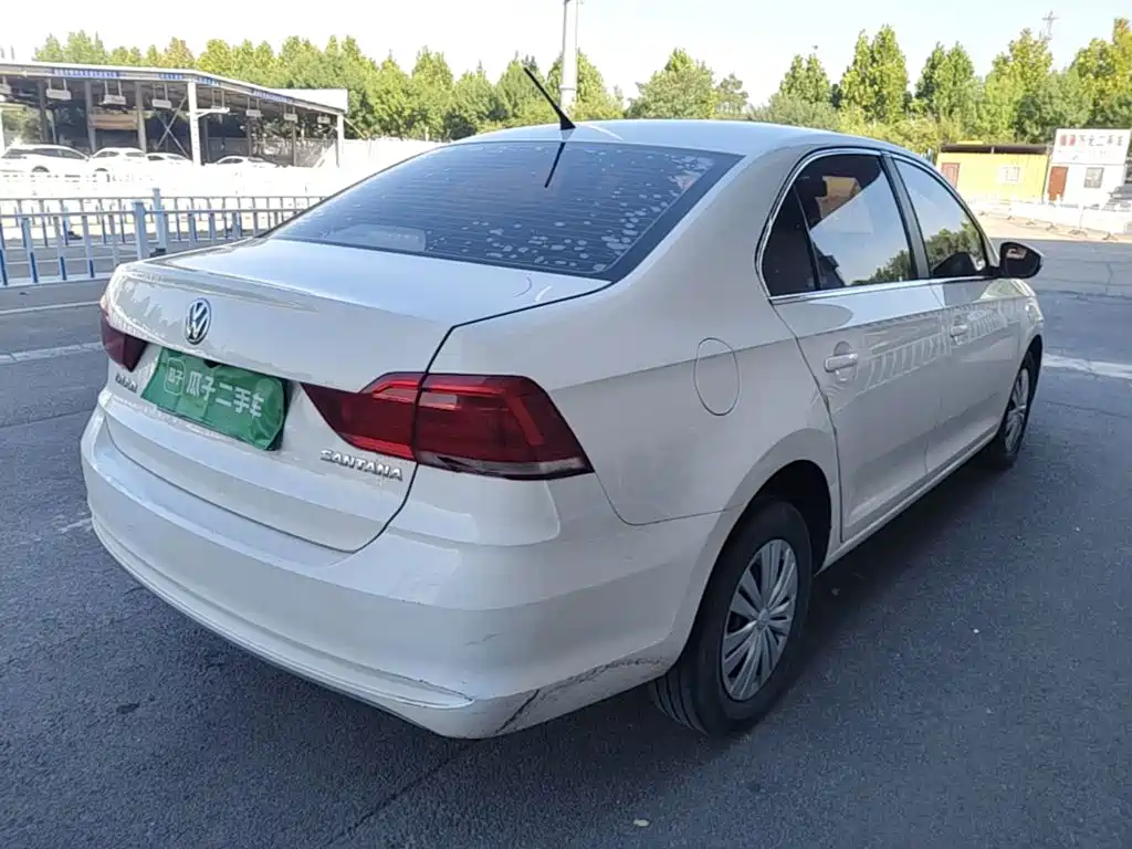 Volkswagen Santana — миниатюра 7