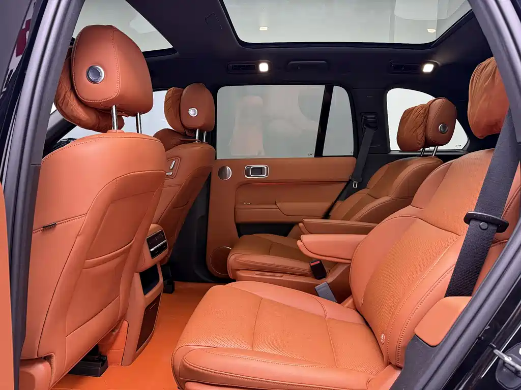 Li Auto Li L8 — миниатюра 10