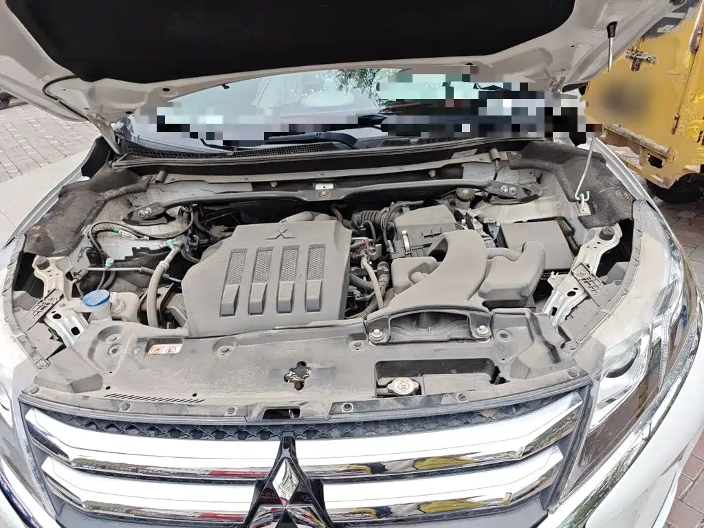 Mitsubishi Eclipse Cross — миниатюра 11