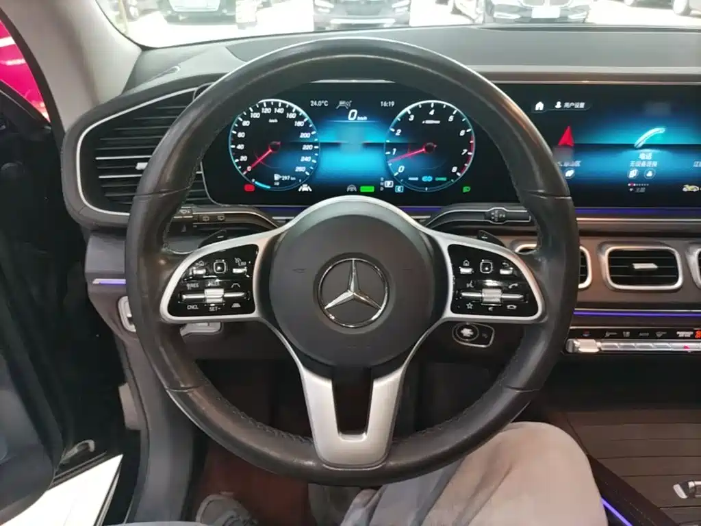 Mercedes-Benz GLE (Import) — миниатюра 11