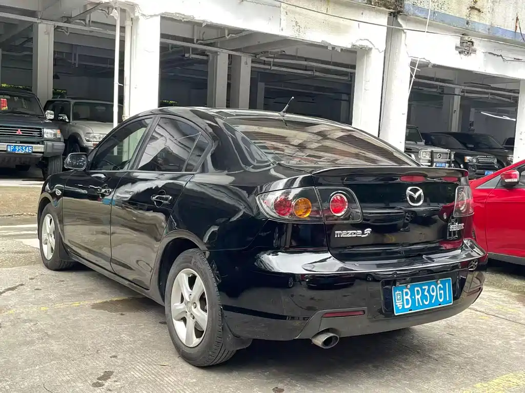 Mazda 3 — миниатюра 4