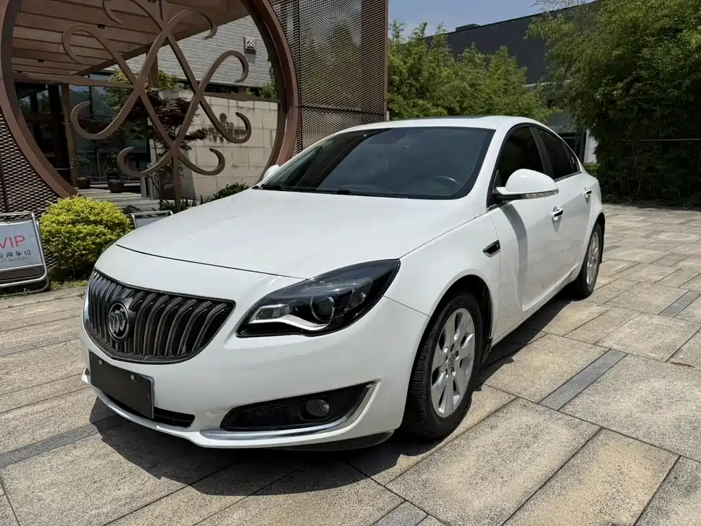 Buick Regal 2015 1.6T Elite