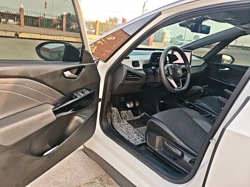 Volkswagen ID.3 — миниатюра 16