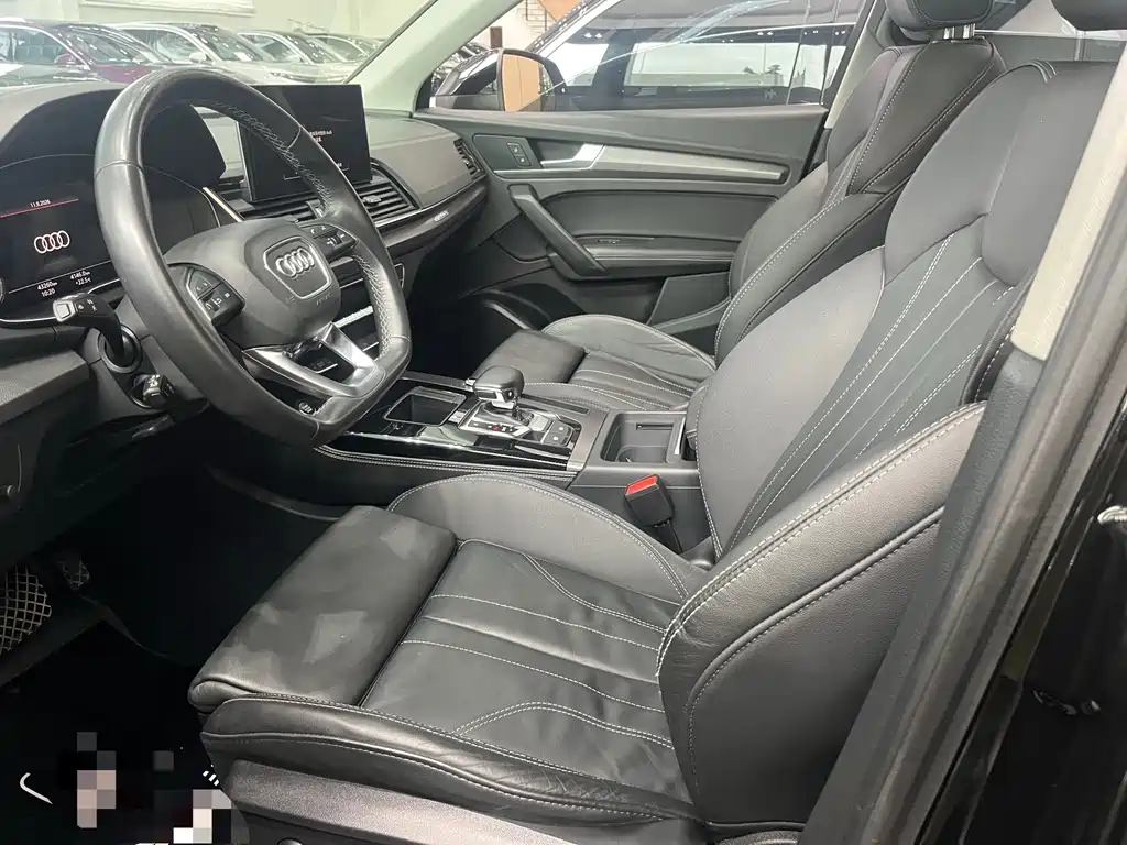 Audi Q5L 2022 40T RS