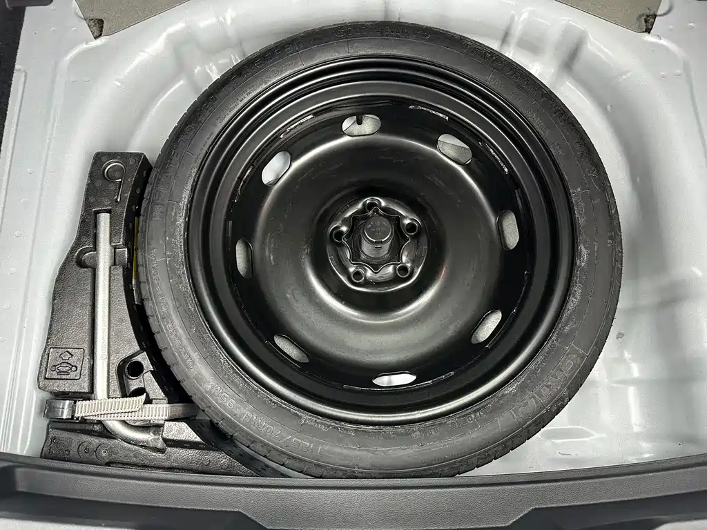 Volkswagen T-Roc — миниатюра 17