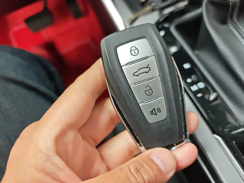 Geely Emgrand — миниатюра 9