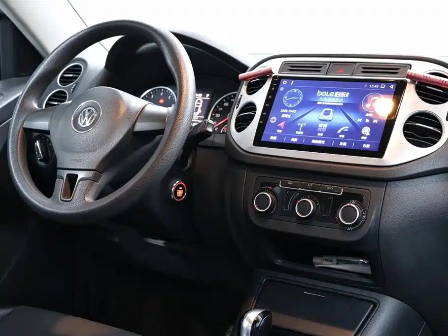 Volkswagen Tiguan — миниатюра 10