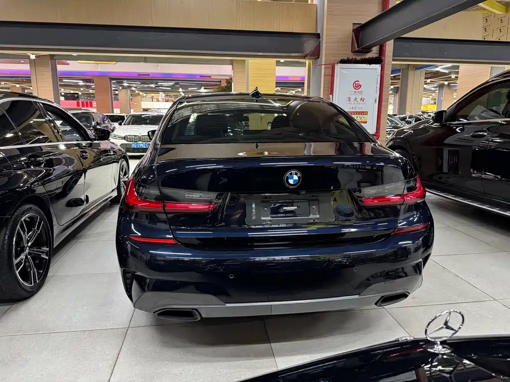 BMW 3 Series — миниатюра 7
