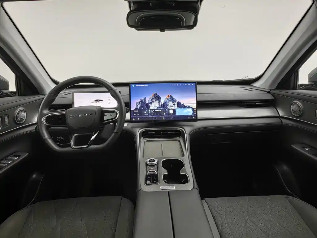 Chery Tiggo 8 PLUS — миниатюра 5