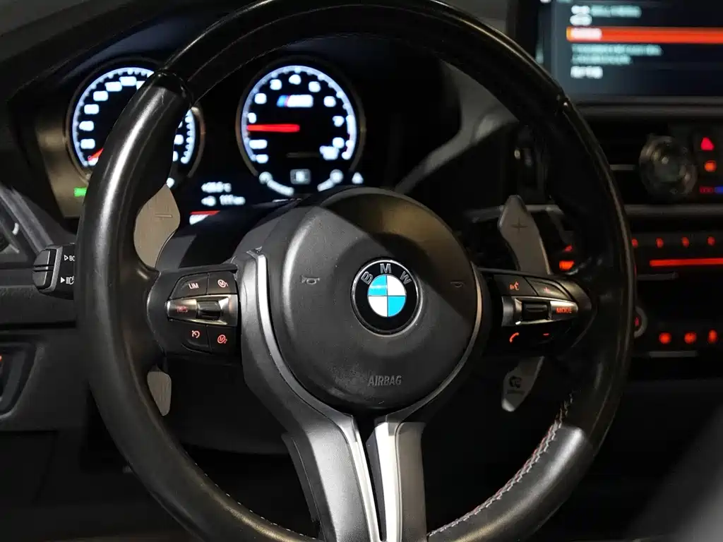 BMW M2 — миниатюра 8