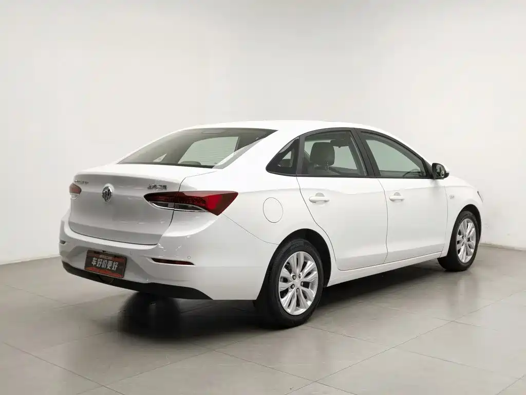 Buick Excelle — миниатюра 2