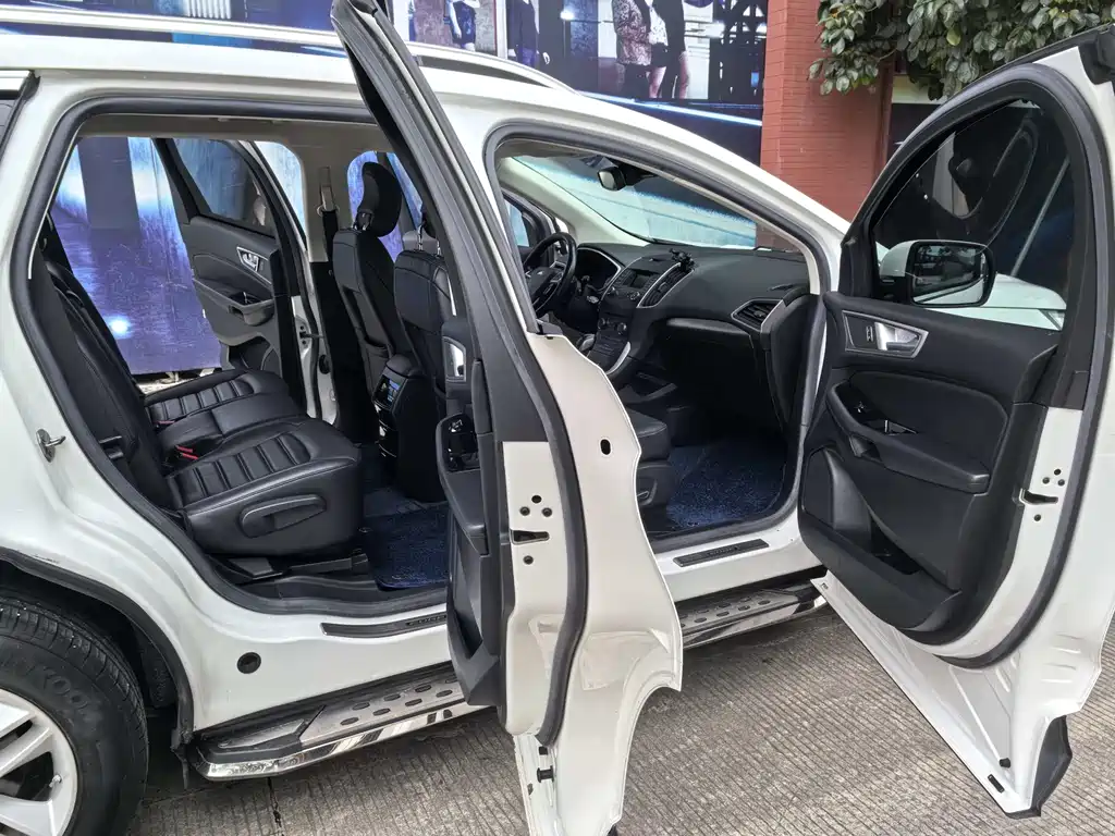 Ford Edge 2016 EcoBoost 245 7 мест