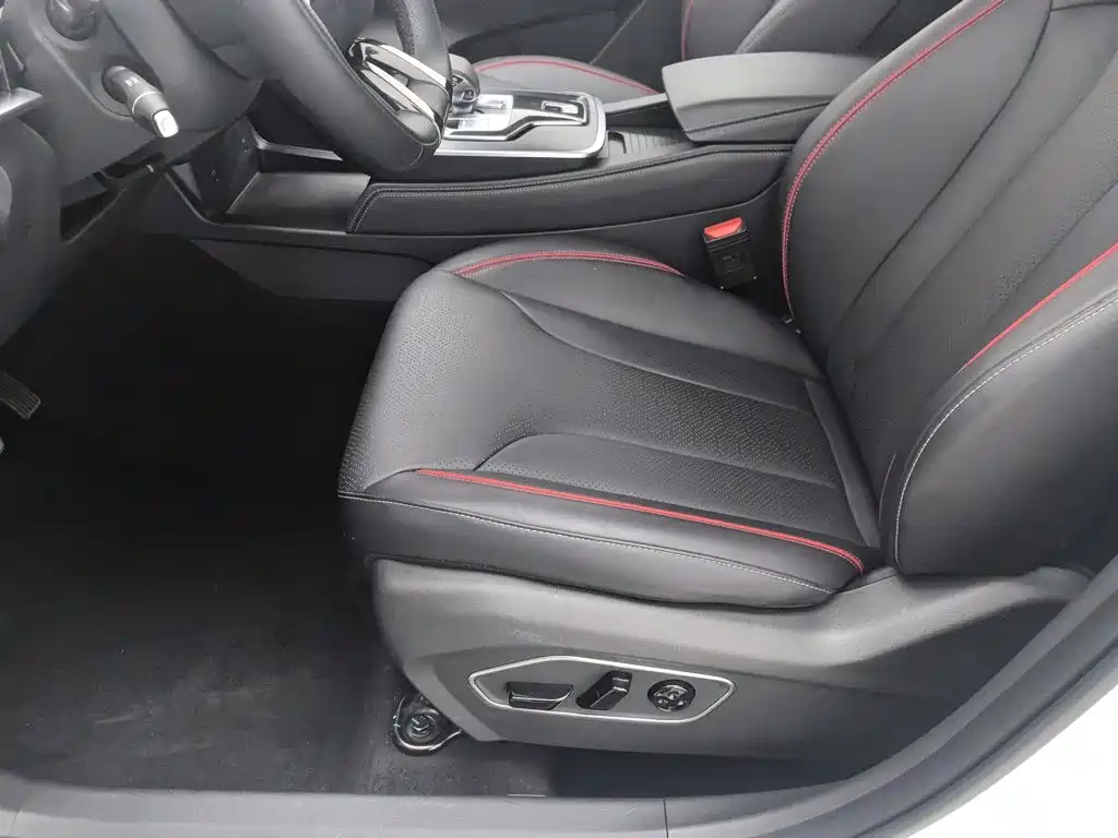BAIC X7 — миниатюра 20