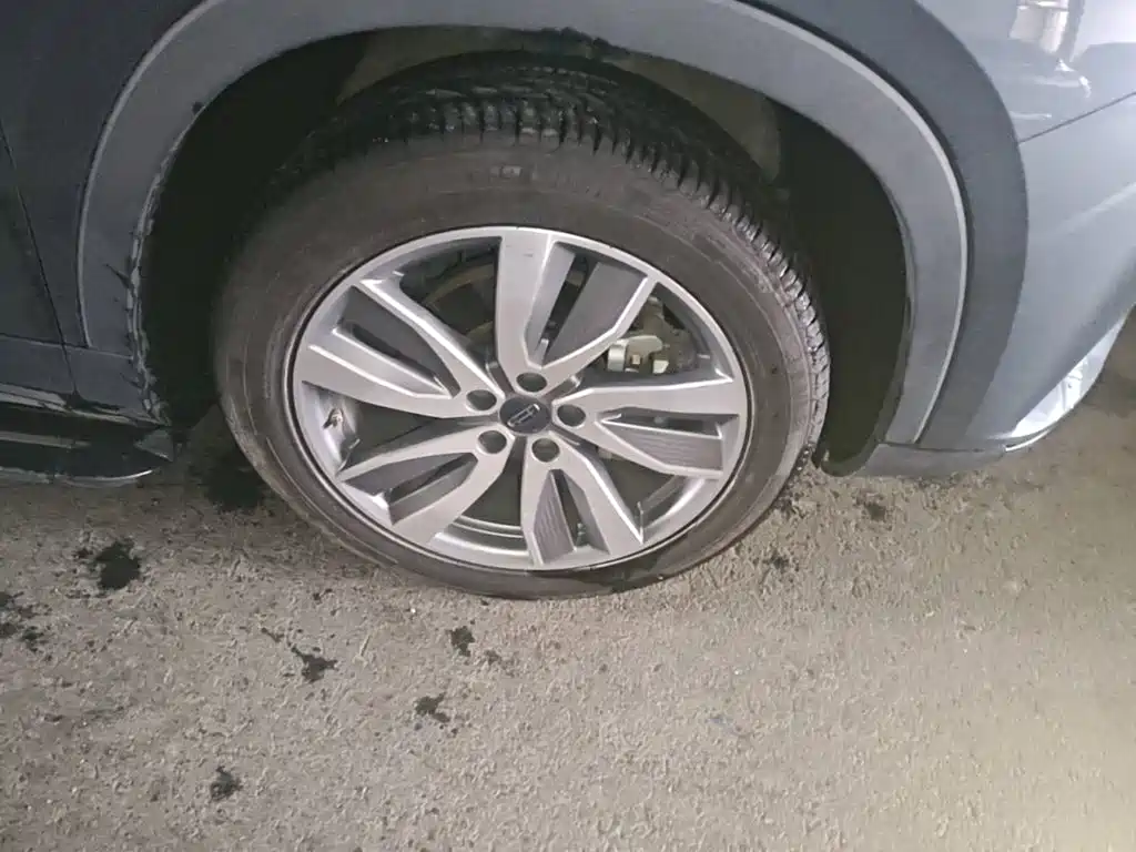Geely Haoyue — миниатюра 12